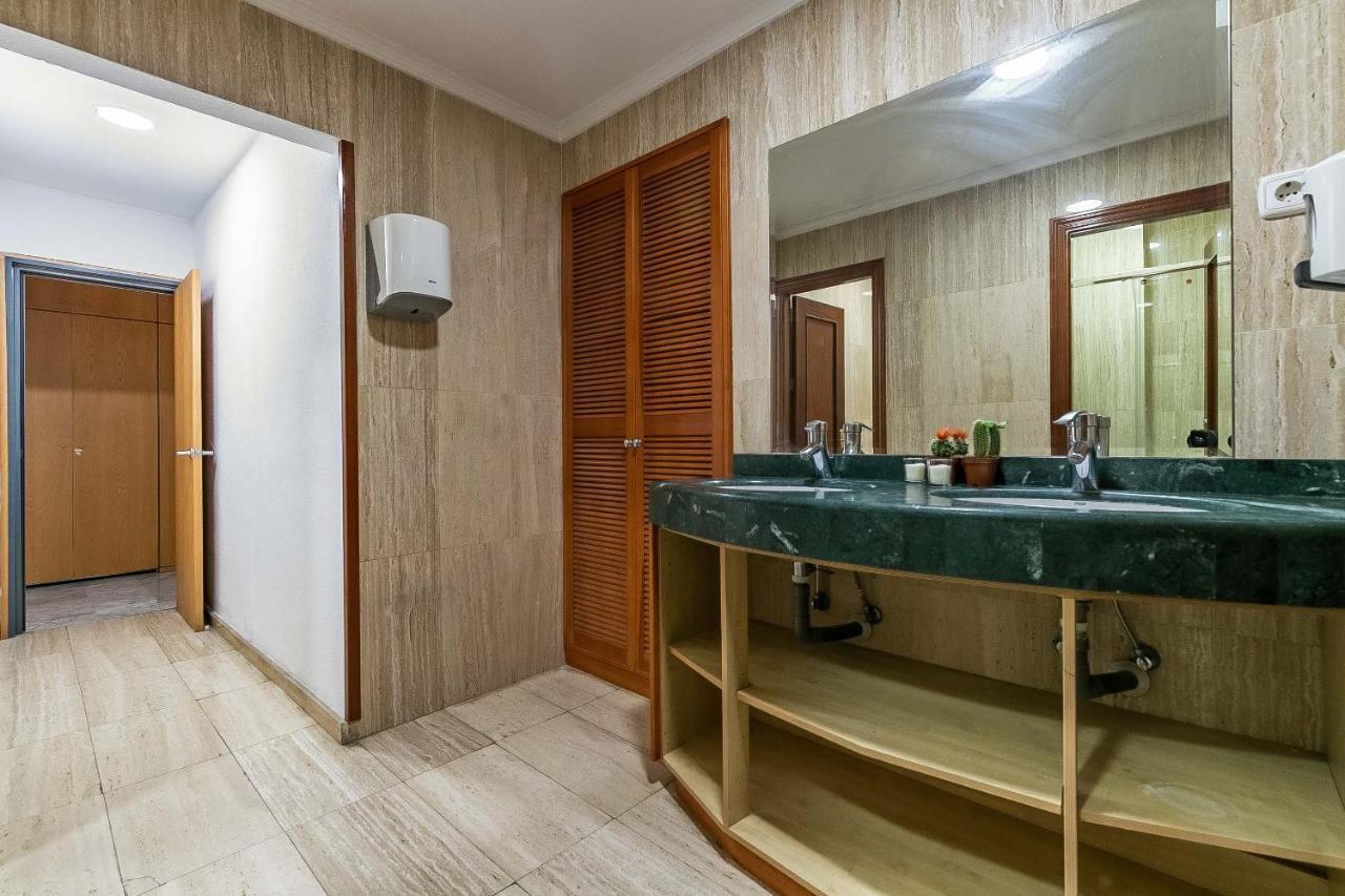 Grand Soho Ofihouse Malaga Daire Dış mekan fotoğraf